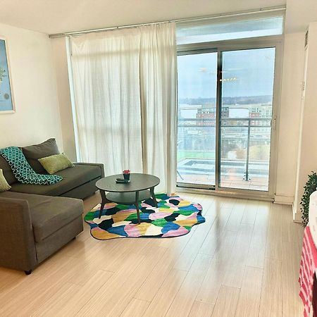 Lush Condo By Cntower - Free Parking Τορόντο Εξωτερικό φωτογραφία