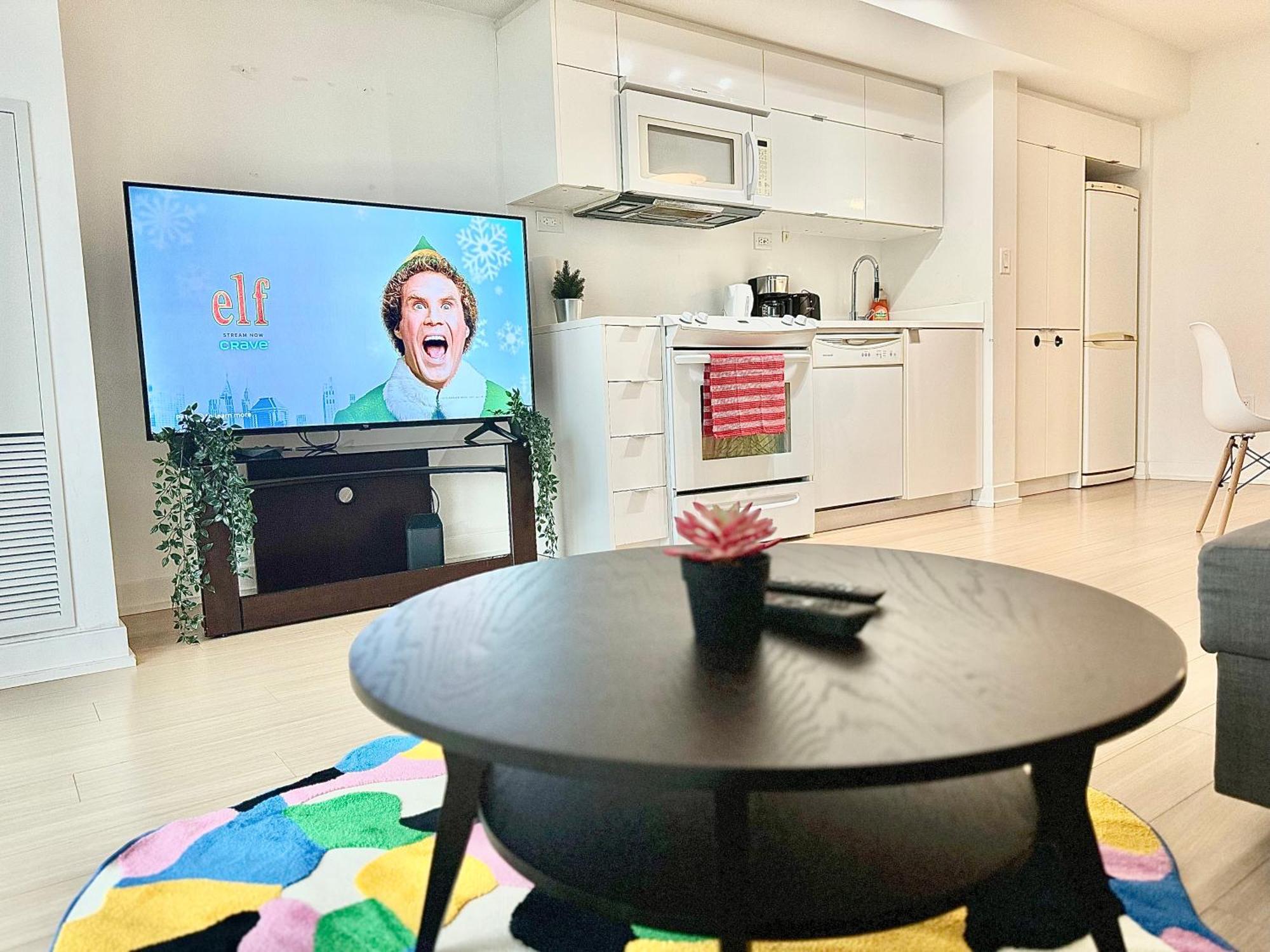Lush Condo By Cntower - Free Parking Τορόντο Εξωτερικό φωτογραφία